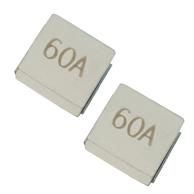 8810F Ultra SMD Chip Fuse Arus Tinggi Nano2 Pukulan Cepat Subminiatur 80A 125A 125V Maks.